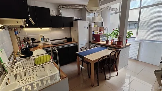 Rooms in Madrid Chamberí - photo 8