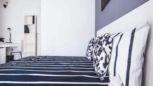 Rooms in Milano Zona 2 - Stazione Centrale, Gorla, Turro, Greco, Crescenzago - photo 3
