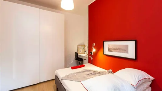 Rooms in Milano Zona 5 - Vigentino, Chiaravalle, Gratosoglio - photo 3