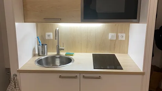 Apartments in Paris 16éme arrondissement (North) - photo 10