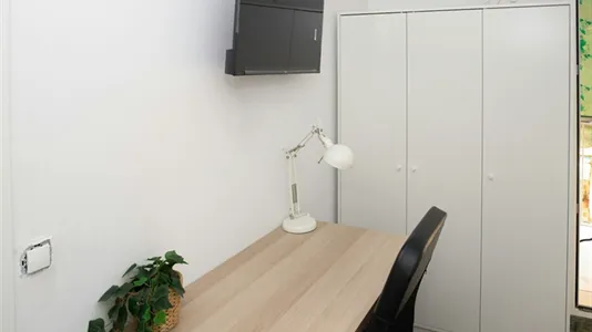 Rooms in Granada - photo 5