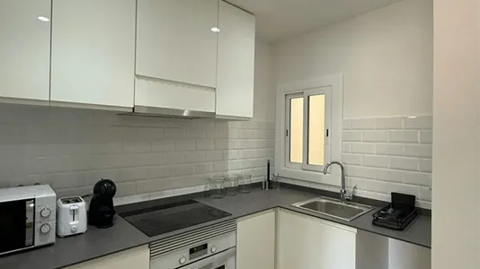 Rooms in Cornellà de Llobregat - photo 8