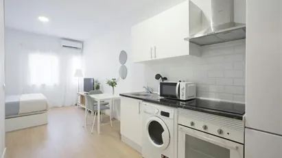 Apartment for rent in Madrid Ciudad Lineal, Madrid