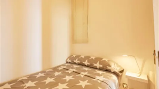 Apartments in Madrid Centro - photo 4