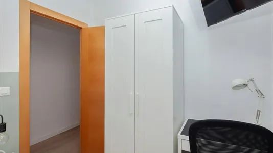 Rooms in Valencia L'Eixample - photo 4