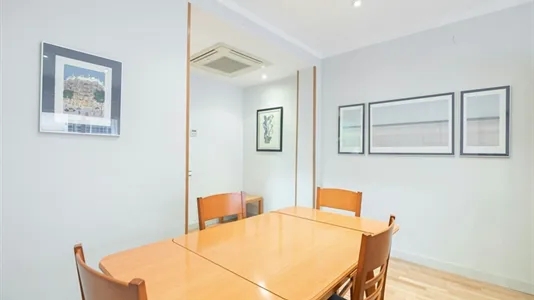 Apartments in Barcelona Les Corts - photo 9