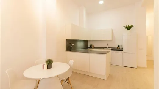 Apartments in Barcelona Ciutat Vella - photo 7