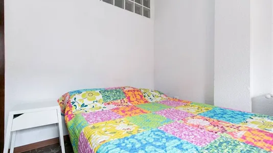 Rooms in Granada - photo 4