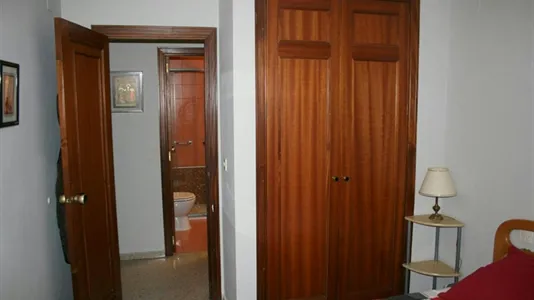 Apartments in Valencia Ciutat Vella - photo 10