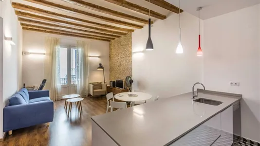 Apartments in Barcelona Ciutat Vella - photo 6