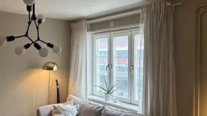 Göteborg - 1rok - 6mån - 10.925kr/mån