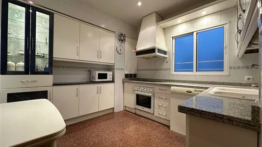 Rooms in Granada - photo 10