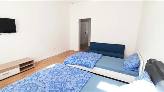 Apartments in Burgenlandkreis - photo 4