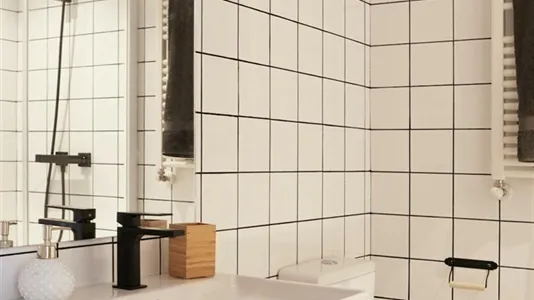 Rooms in Barcelona Eixample - photo 4