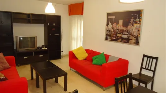 Rooms in Córdoba - photo 6