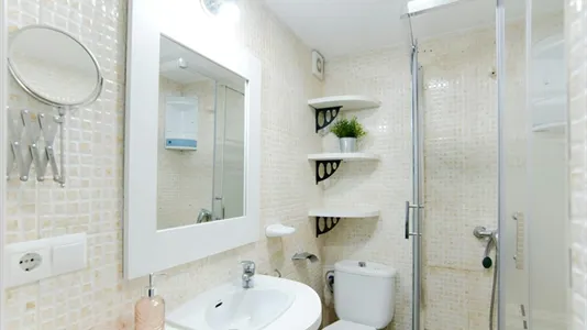 Rooms in Madrid Retiro - photo 5