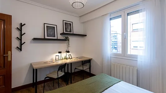 Rooms in Bilbao - photo 7