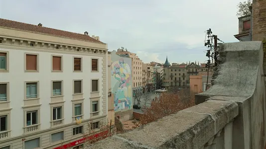 Rooms in Manresa - photo 9