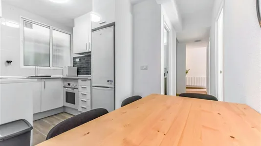 Rooms in Valladolid - photo 10