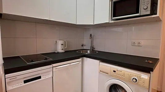 Apartments in Berlin Charlottenburg-Wilmersdorf - photo 4