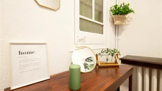 Rooms in Barcelona Eixample - photo 9