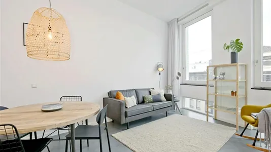 Apartments in Amsterdam Centrum - photo 3