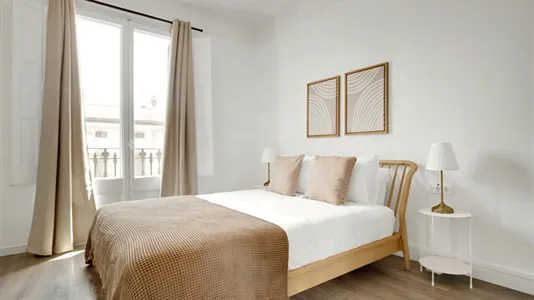 Apartments in Barcelona Ciutat Vella - photo 10