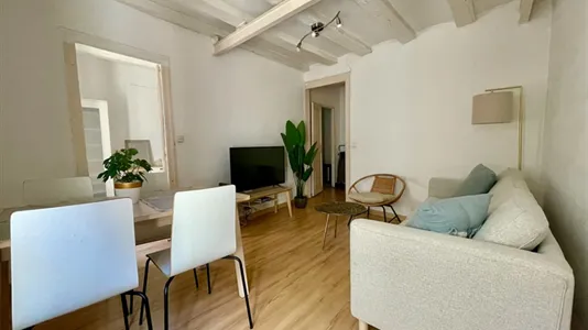 Apartments in Barcelona Ciutat Vella - photo 4