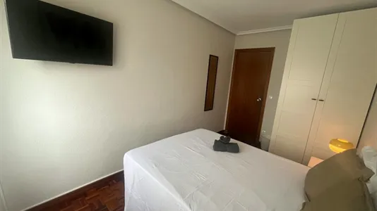 Rooms in Bilbao - photo 7