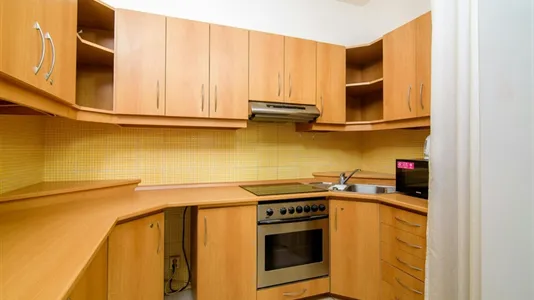 Apartments in Location is not specified - photo 8