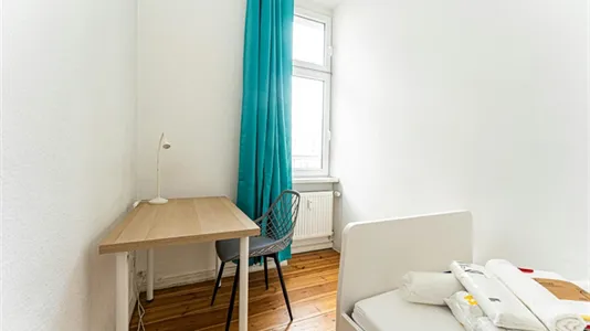 Rooms in Berlin Friedrichshain-Kreuzberg - photo 3