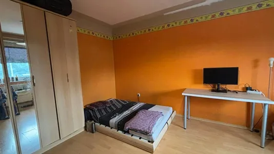 Rooms in Esslingen - photo 2