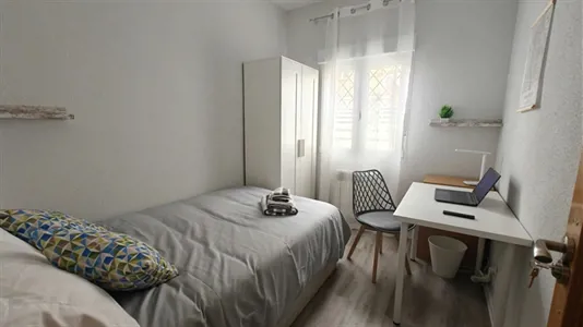 Rooms in Madrid Carabanchel - photo 2