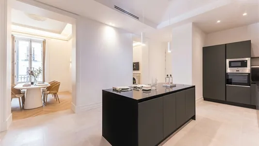 Apartments in Madrid Centro - photo 9