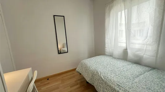 Rooms in Alcalá de Henares - photo 4