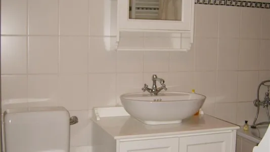 Rooms in Brussels Schaarbeek - photo 9