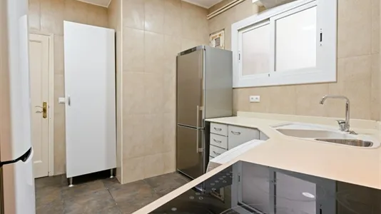 Rooms in Barcelona Les Corts - photo 10