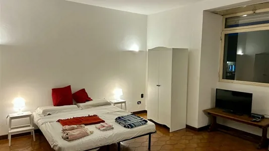 Rooms in Milano Zona 8 - Fiera, Gallaratese, Quarto Oggiaro - photo 2