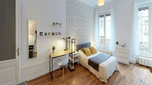 Rooms in Lyon - photo 4