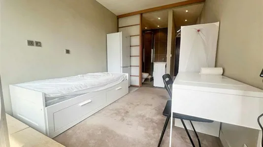 Apartments in Boulogne-Billancourt - photo 2