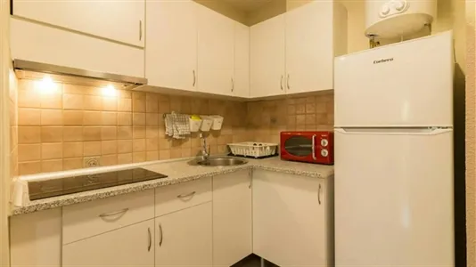 Rooms in Barcelona Sant Martí - photo 6