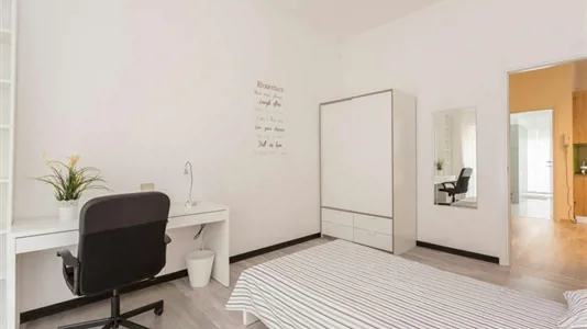 Rooms in Milano Zona 1 - Centro storico - photo 2