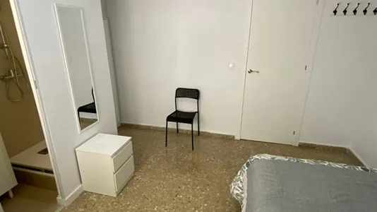 Rooms in Manises - photo 3