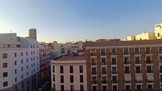 Rooms in Madrid Retiro - photo 7