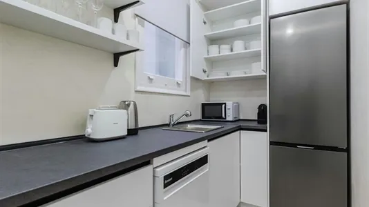 Apartments in Barcelona Eixample - photo 9