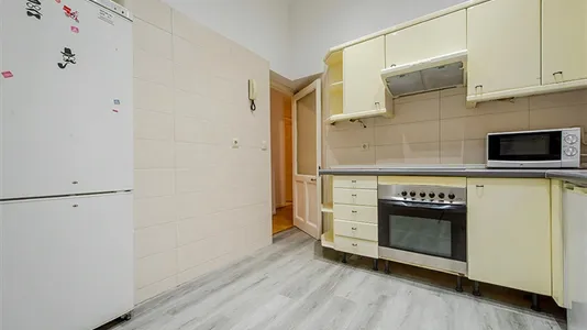 Rooms in Madrid Salamanca - photo 10