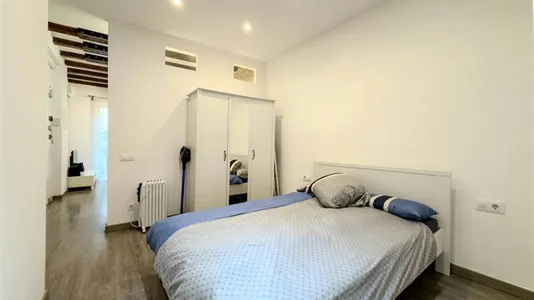 Apartments in Barcelona Ciutat Vella - photo 10