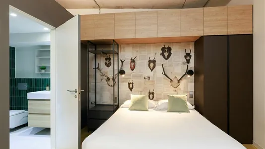 Apartments in Barcelona Ciutat Vella - photo 1