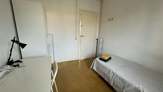 Rooms in Barcelona Eixample - photo 5