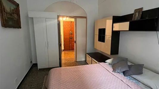 Rooms in Genoa - photo 2